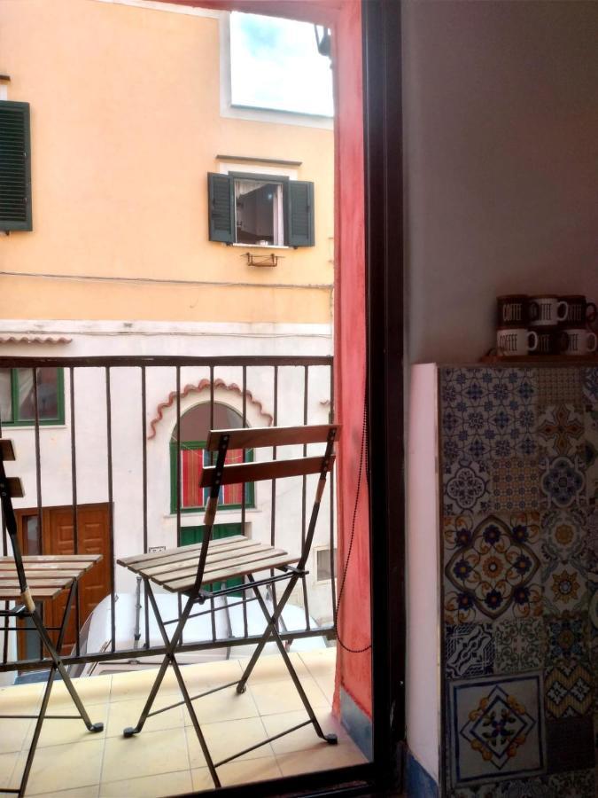 Casa Adriano Lägenhet Procida Exteriör bild